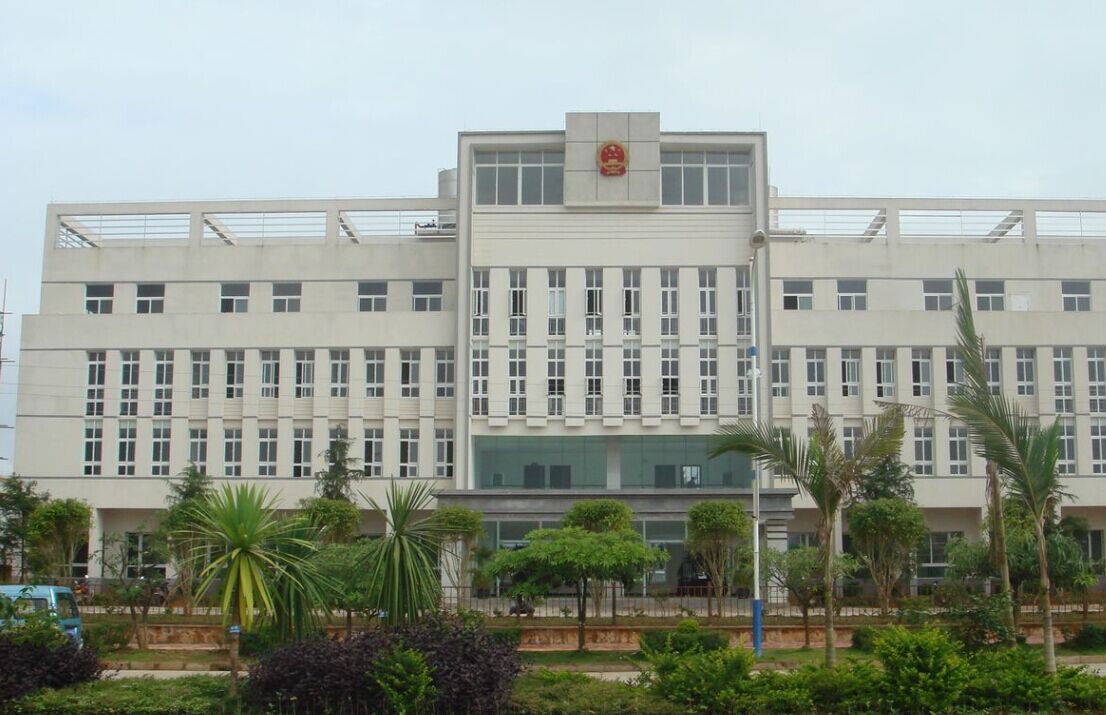 云南某县人民法院智能访客体机应用